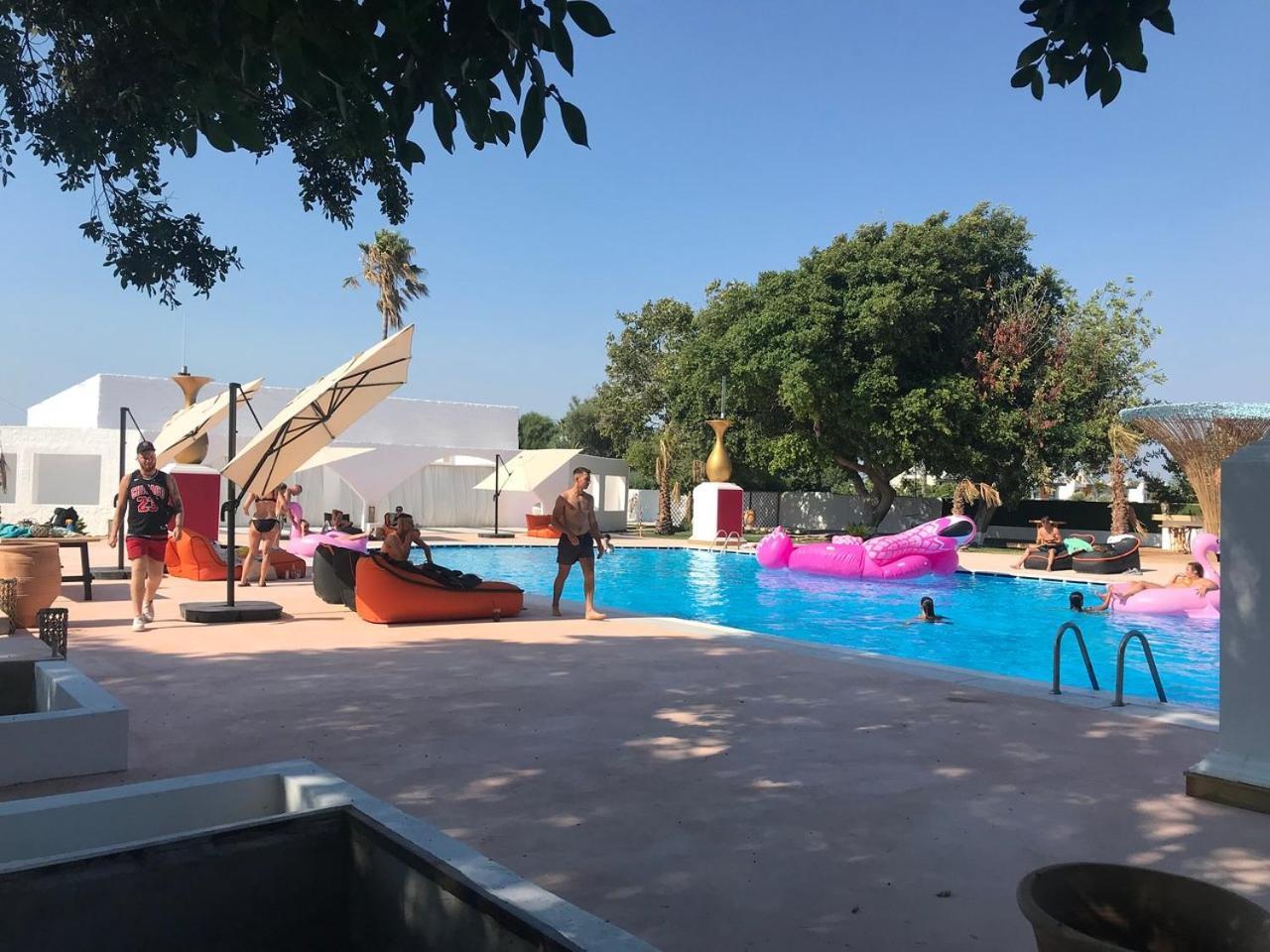 Black Amber Boutique Hotel Лампі Екстер'єр фото